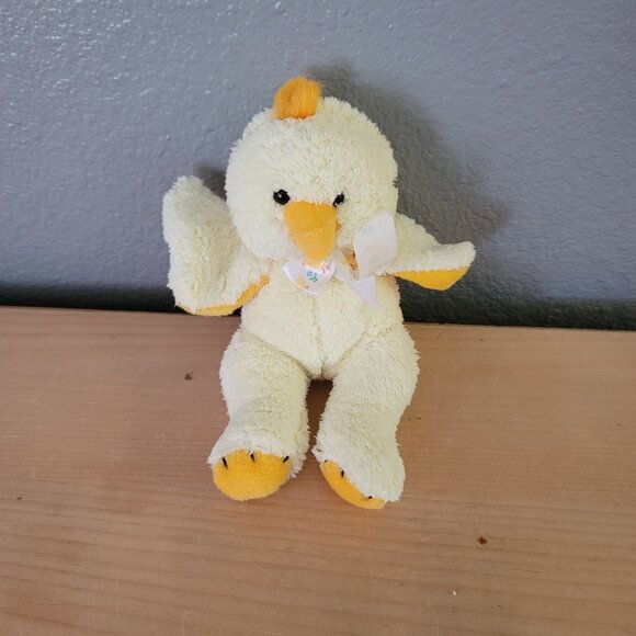 Kellytoy Baby Chick Plush Stuffed Animal 8" Soft Cuddly Toy - Picture 1 of 6